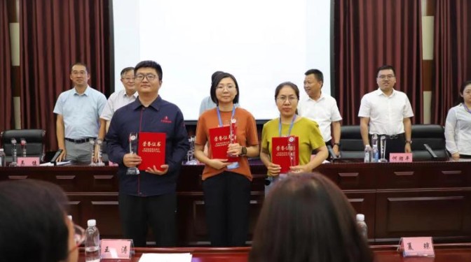 甘肅建科院在“土工試驗(yàn)員”省級二類決賽中獲獎三項(xiàng)